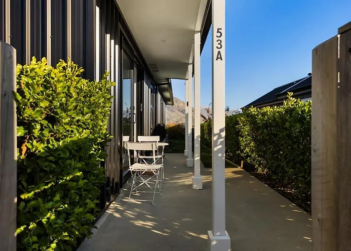 The Cosy Nook & Private Entrance Wanaka